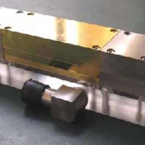 Gold-coated laser pump chamber/cavity